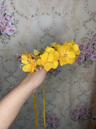 Tiara de Ensueño y Flores Encantadas Amarillo