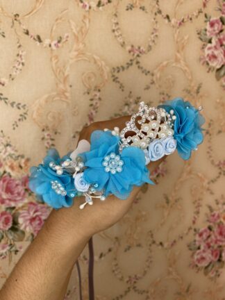 Tiara con coronita de Ensueño y Flores Encantadas Tuquesa
