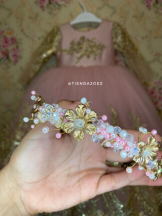 Tiara Rosada, Rosa Nude, Dorada con Pedreria Encantadas