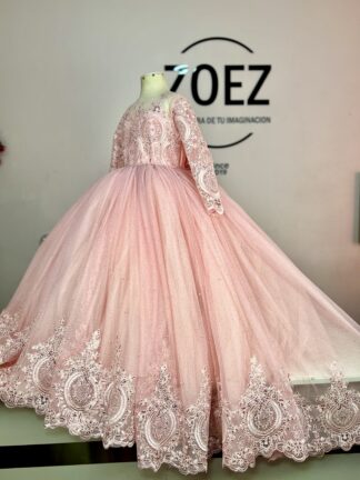 Vestidos par niñas color nude rosa, moda infantil. Vestidos para promoción escolar,vestidos para bodas